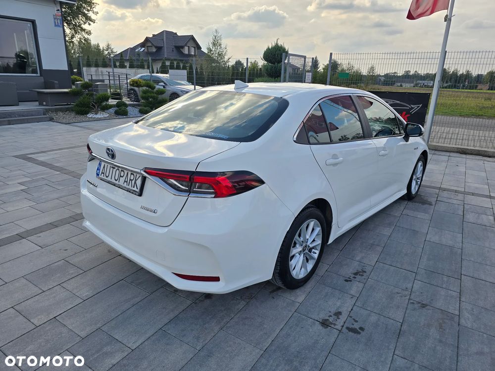 Toyota Corolla 1.8 Hybrid GPF Comfort - 14