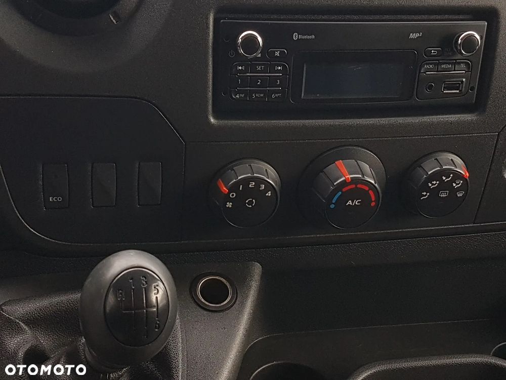 Renault MASTER KONTENER 8EP 4,21x2,23x2,22 KLIMA KRAJOWY MANUAL  6-BIEGÓW - 38