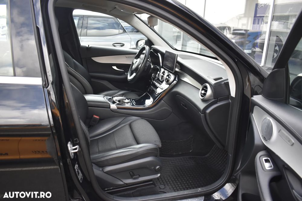 Mercedes-Benz GLC 250 d 4MATIC - 35