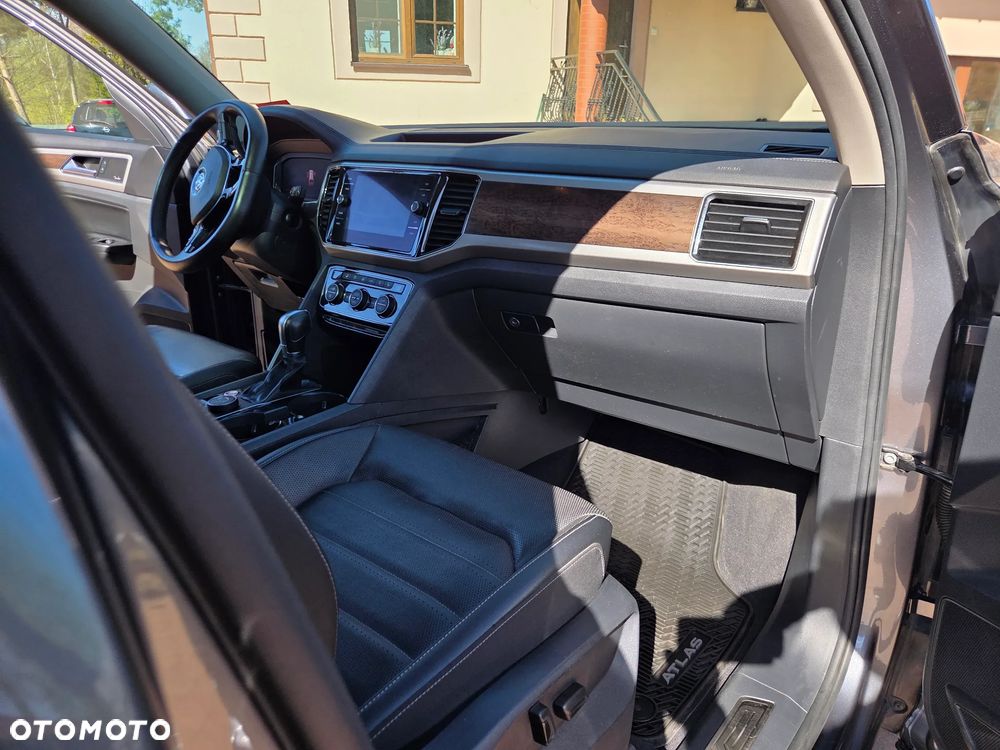Volkswagen Atlas - 10