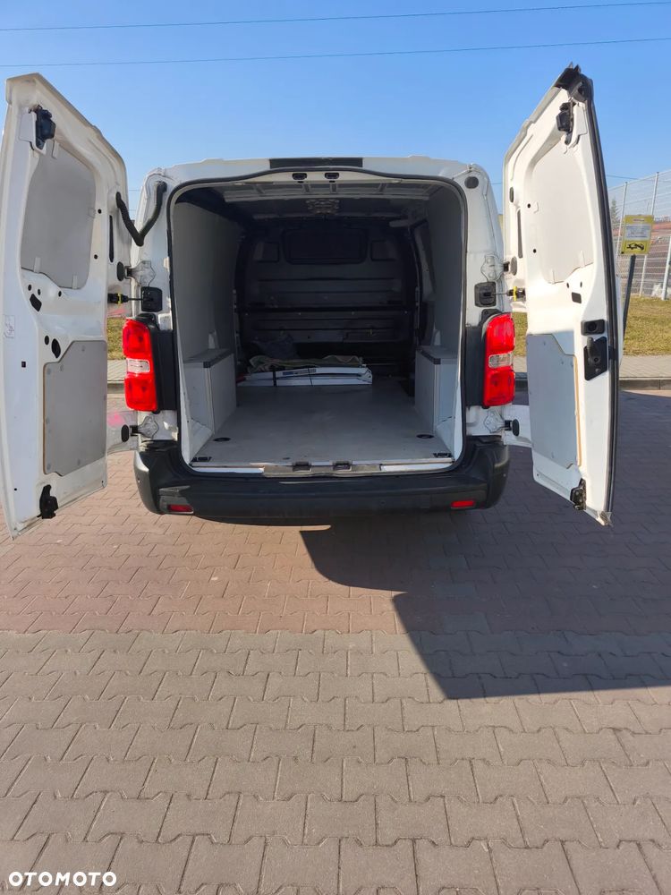 Opel Vivaro - 4