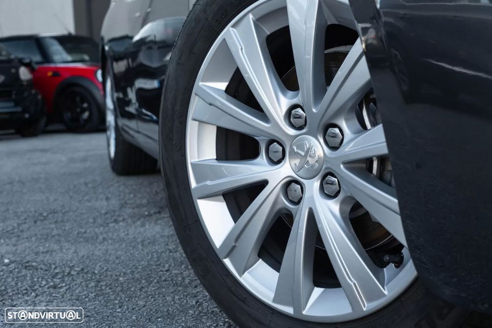 Peugeot 308 SW 1.5 BlueHDi Style - 16
