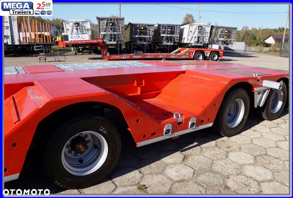 Mega Nisko-podłogowa 3 osie, 18,60 m dł., ZAGŁEBIENIA NA KOŁA pod maszyny leśne i budowlane !!! - 28