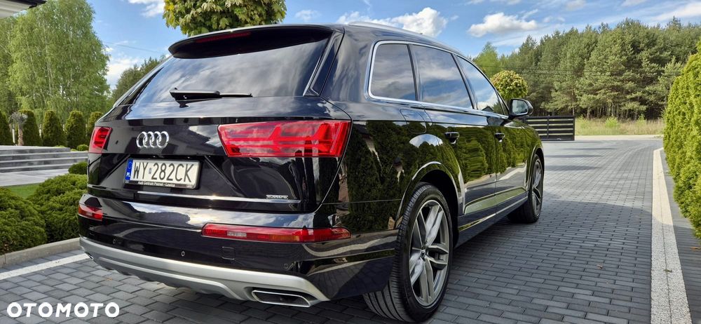 Audi Q7 - 11