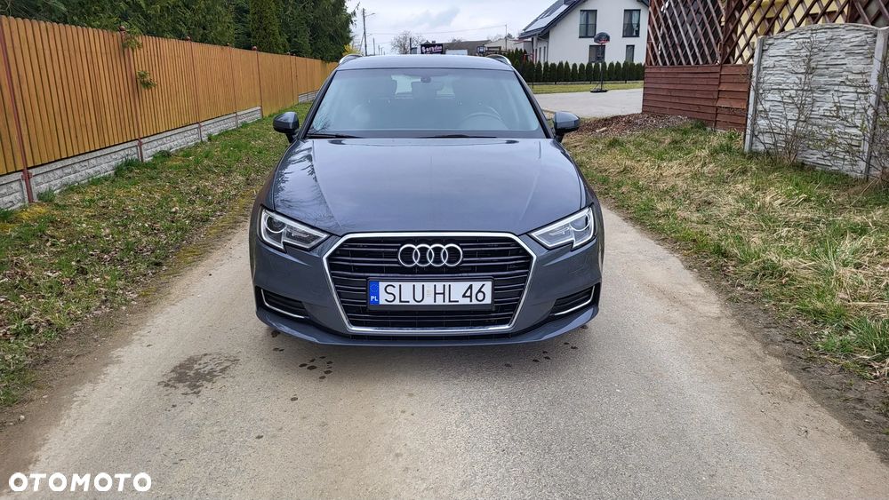 Audi A3 Sportback - 3