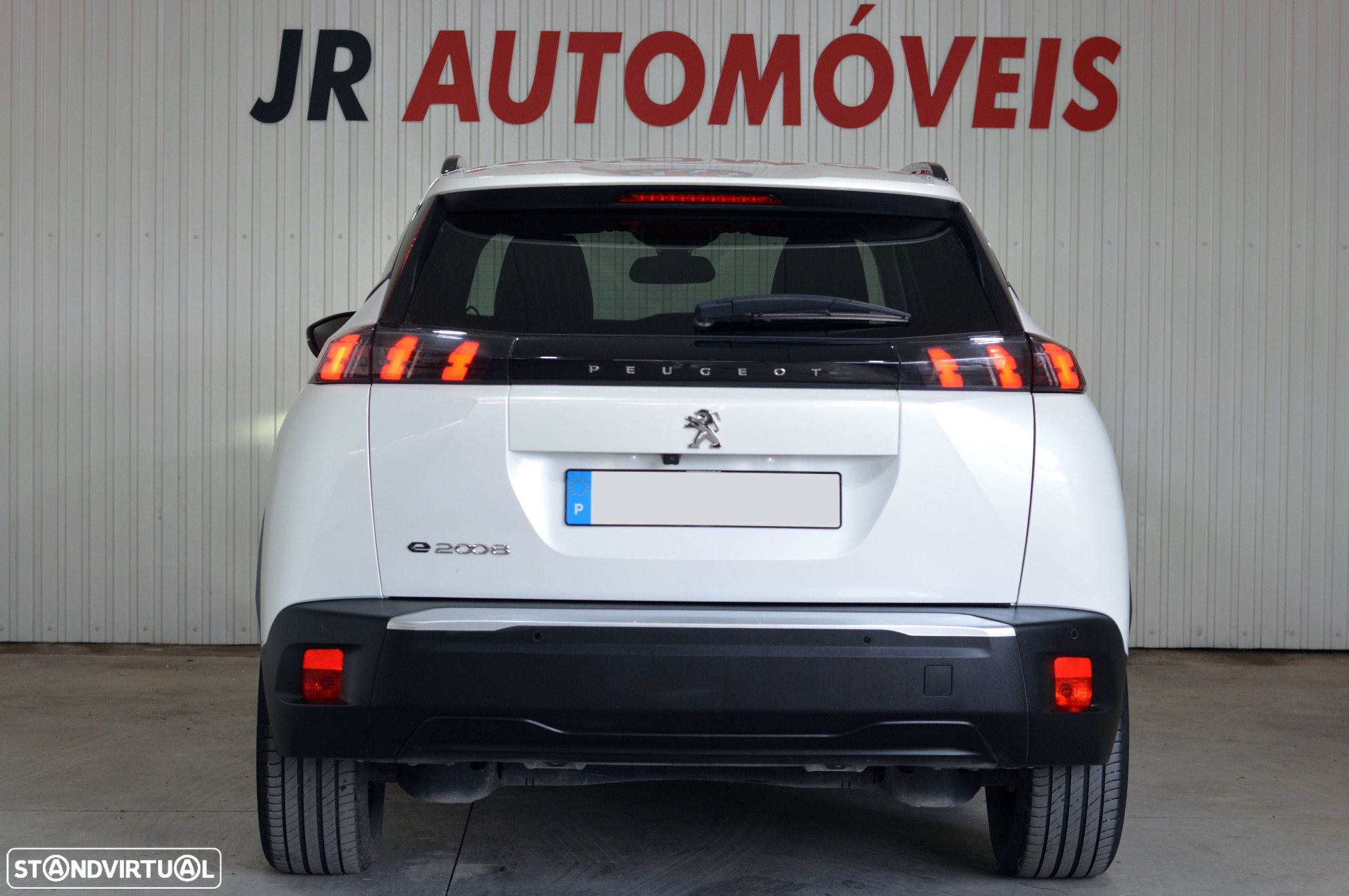 Peugeot e-2008 50 kWh Allure Pack - 4