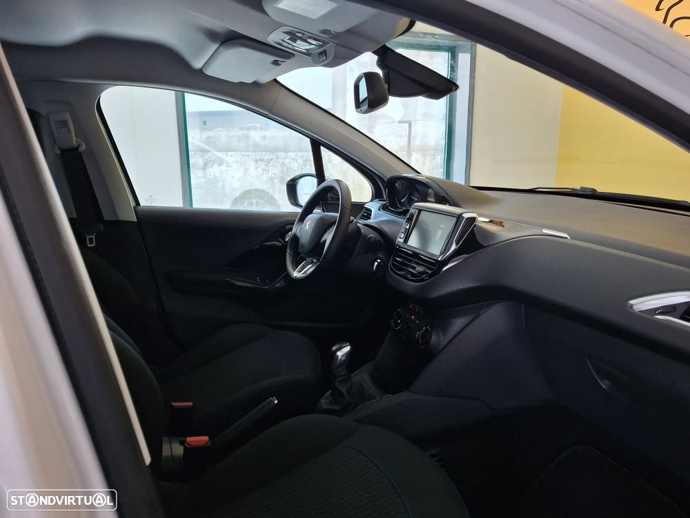 Peugeot 208 1.5 BlueHDi Allure - 8