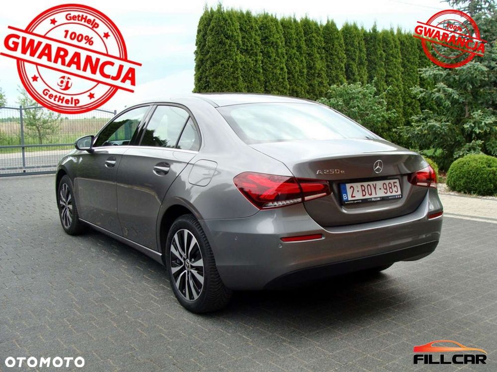 Mercedes-Benz Klasa A 250 E Progressive 8G-DCT - 7