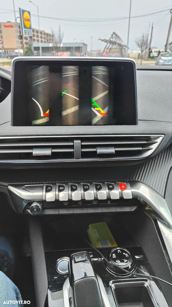 Peugeot 3008 1.6 BlueHDI S&S EAT6 Allure - 8