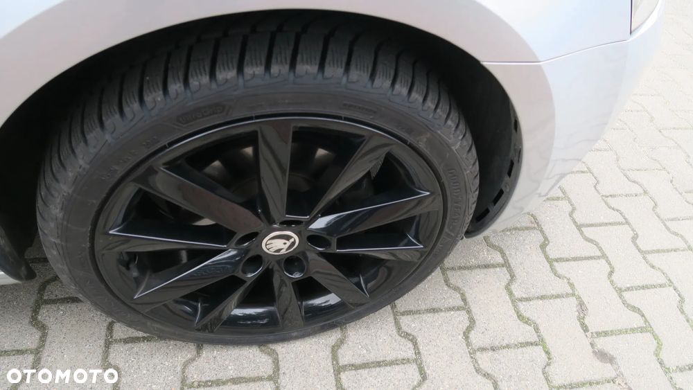 Skoda Octavia - 10