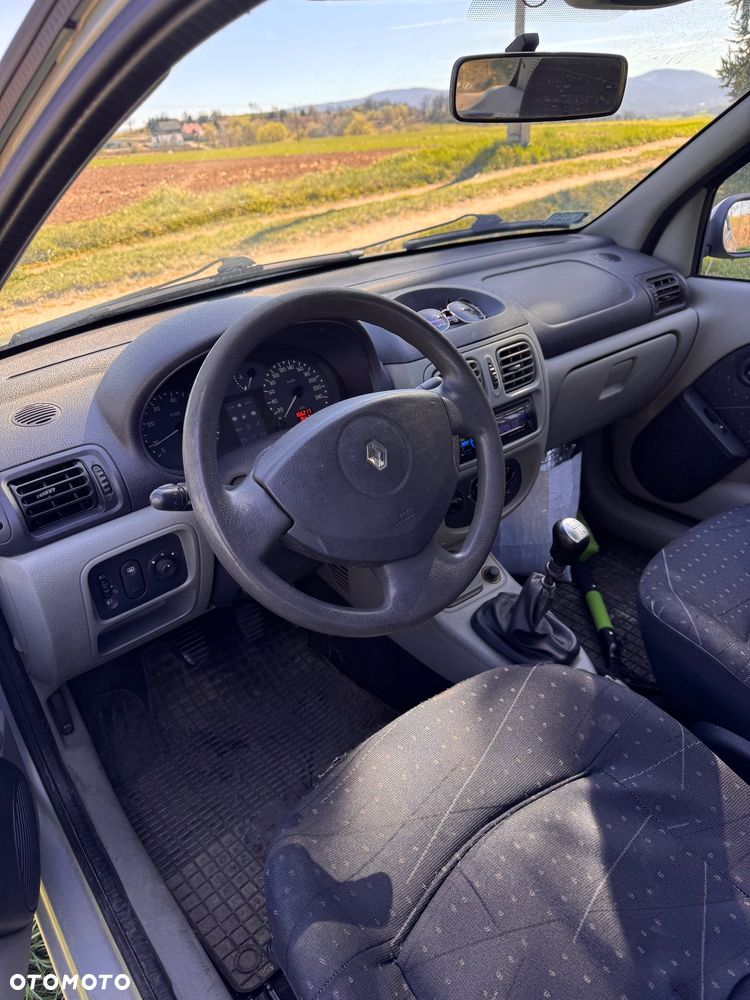 Renault Thalia 1.4 RT 16V - 8