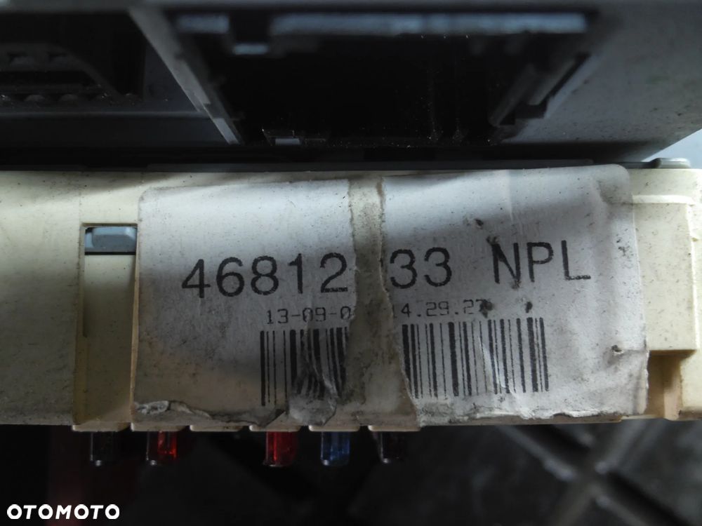 PUNTO II 188 SKRZYNKA BEZPIECZNIKÓW 1.2 46812234 - 2