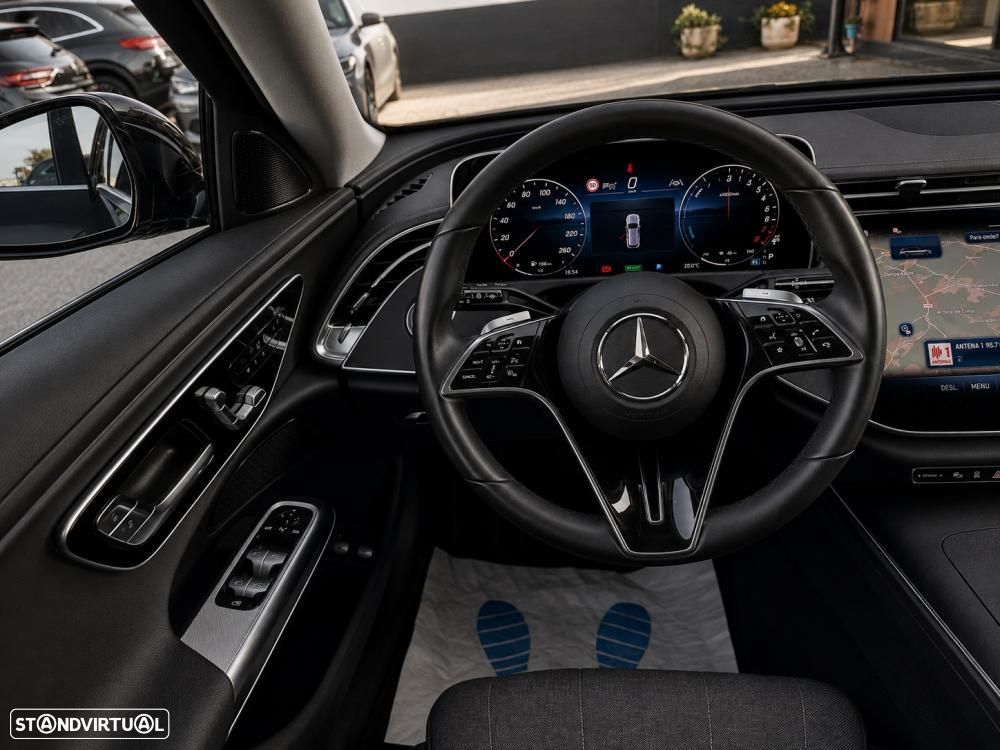 Mercedes-Benz E 300 e Station - 21