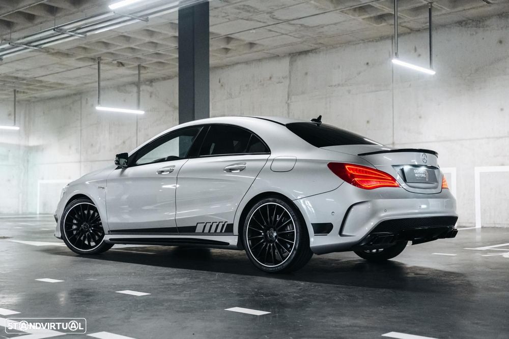 Mercedes-Benz CLA 45 AMG 4-Matic - 17