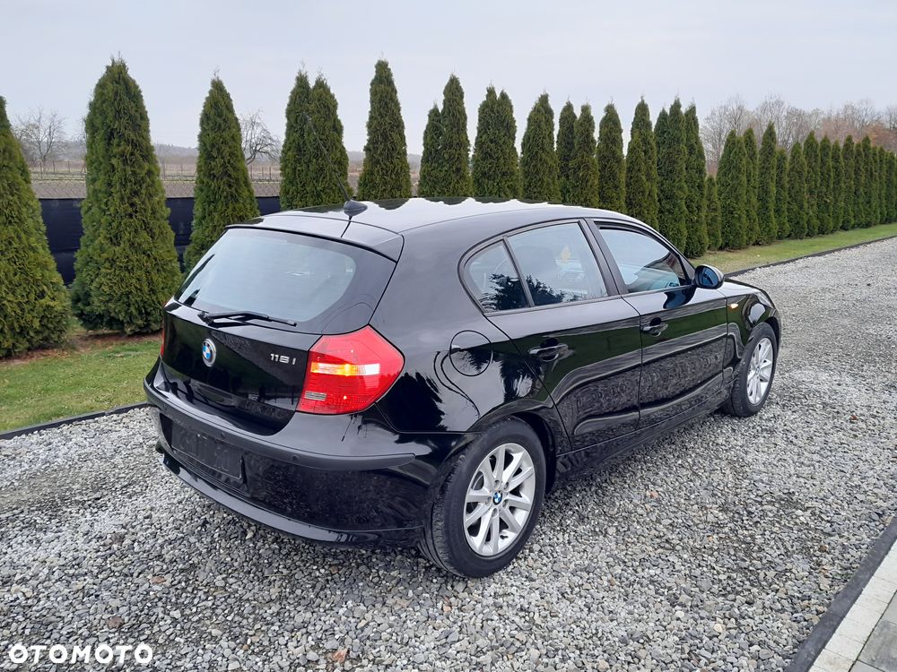 BMW Seria 1 116i - 6
