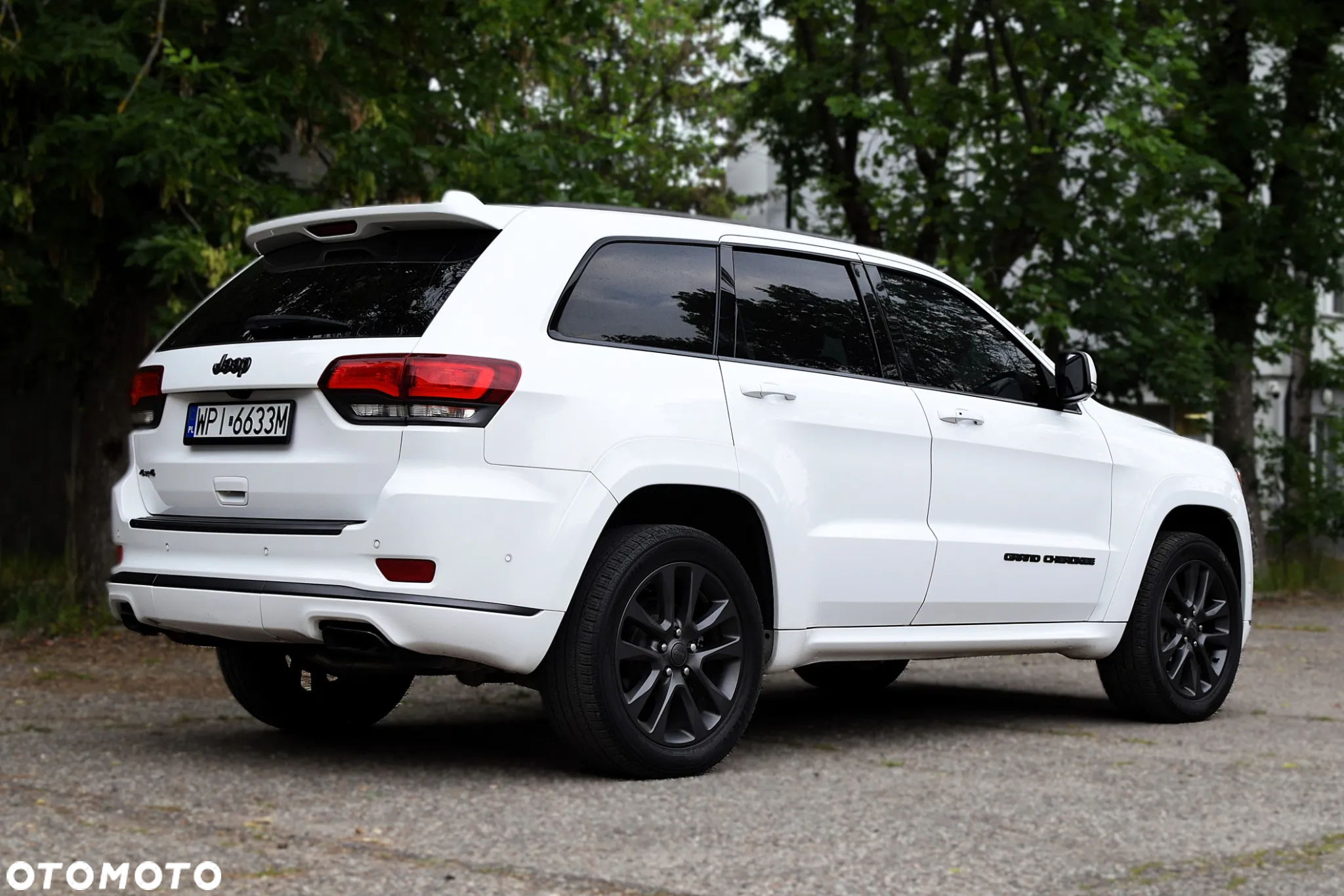 Jeep Grand Cherokee - 9