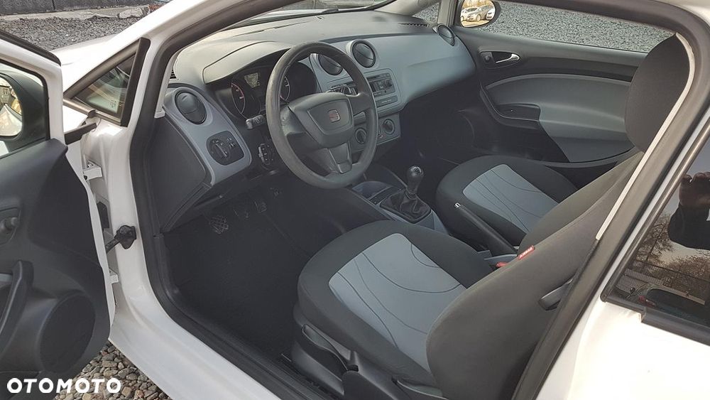 Seat Ibiza SC 1.2 12V Style Salsa - 24