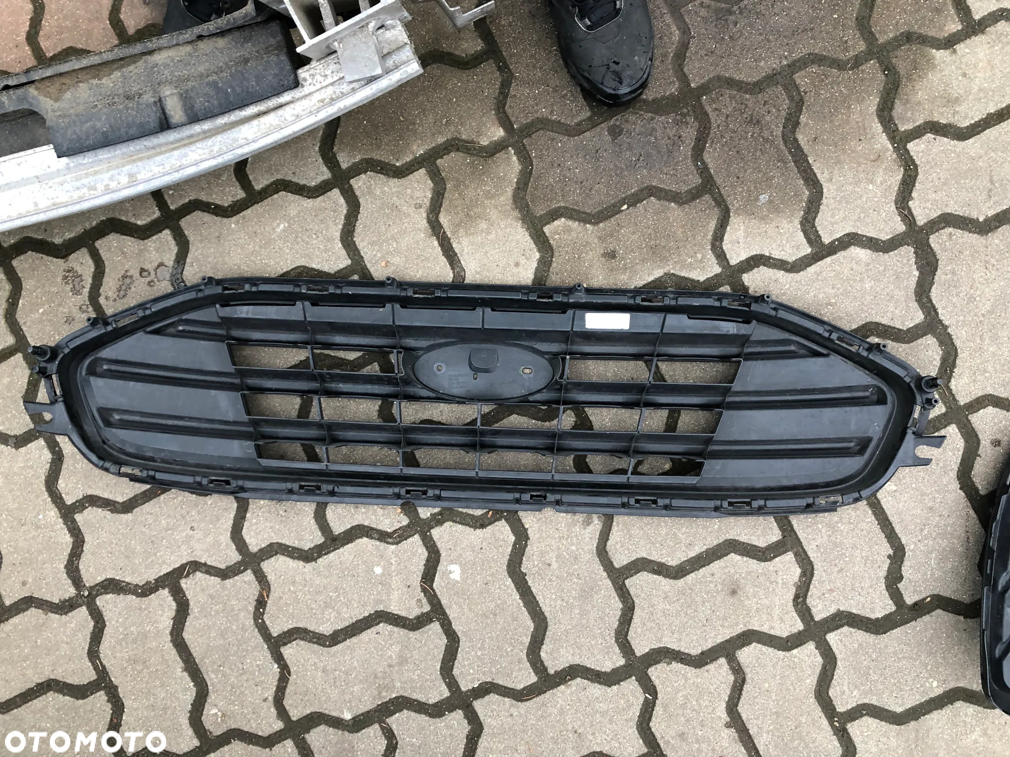 Ford TRANSIT CONNECT lift MK2 18R-OE KT1B-8200 atrapa chłodnicy grill - 4