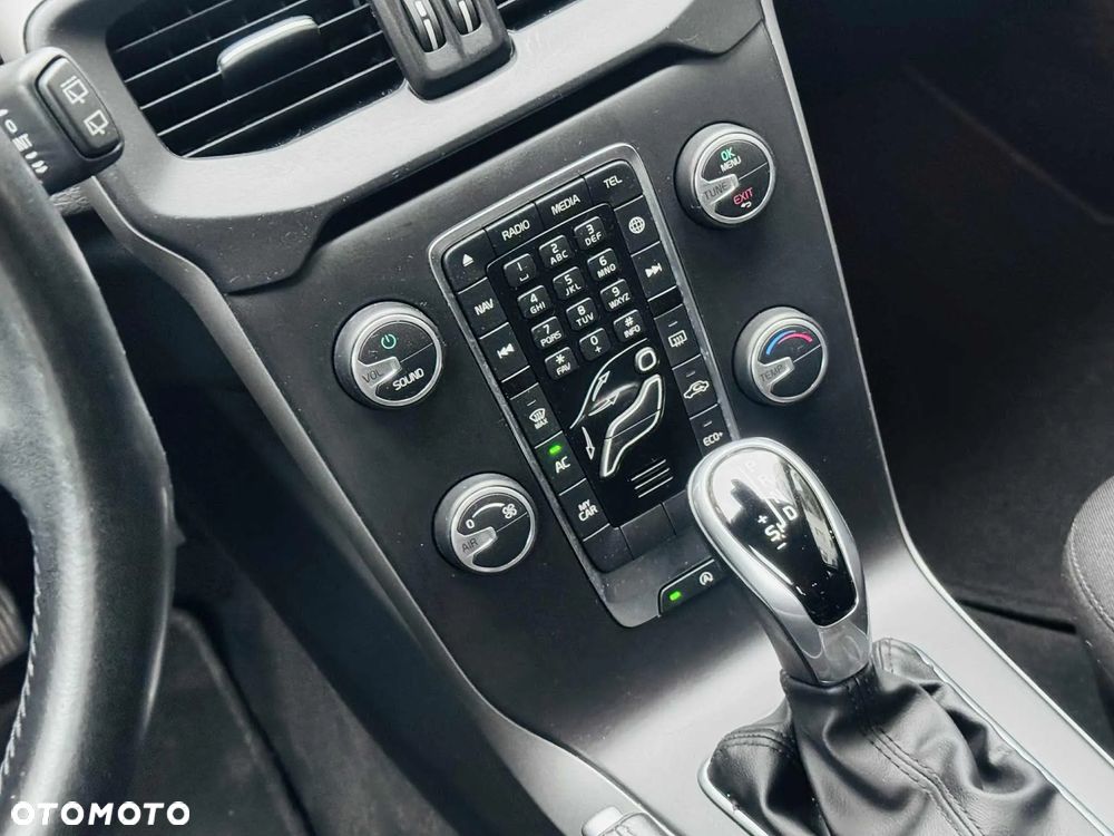 Volvo V40 D2 Drive-E Kinetic - 27