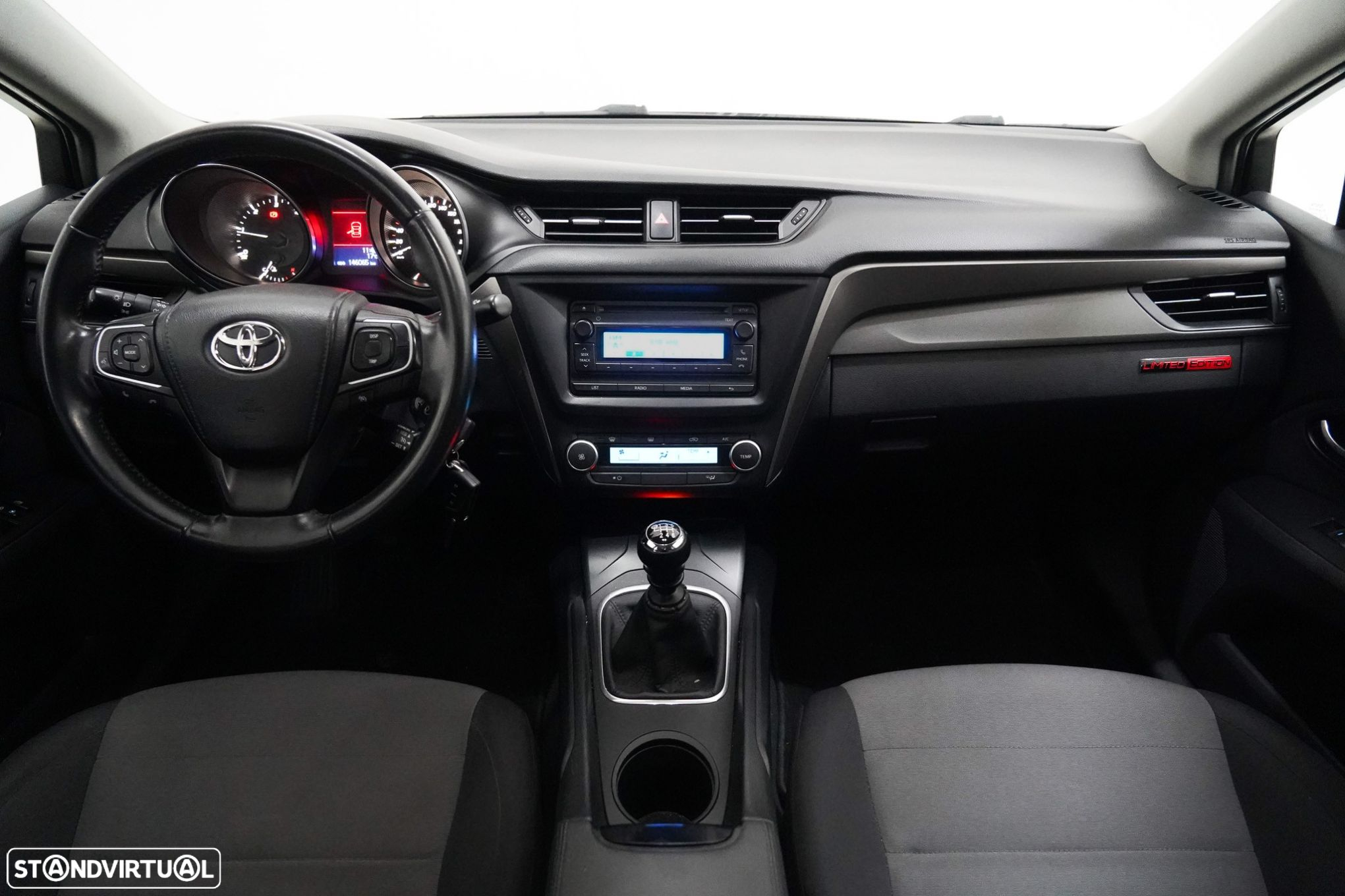 Toyota Avensis - 5
