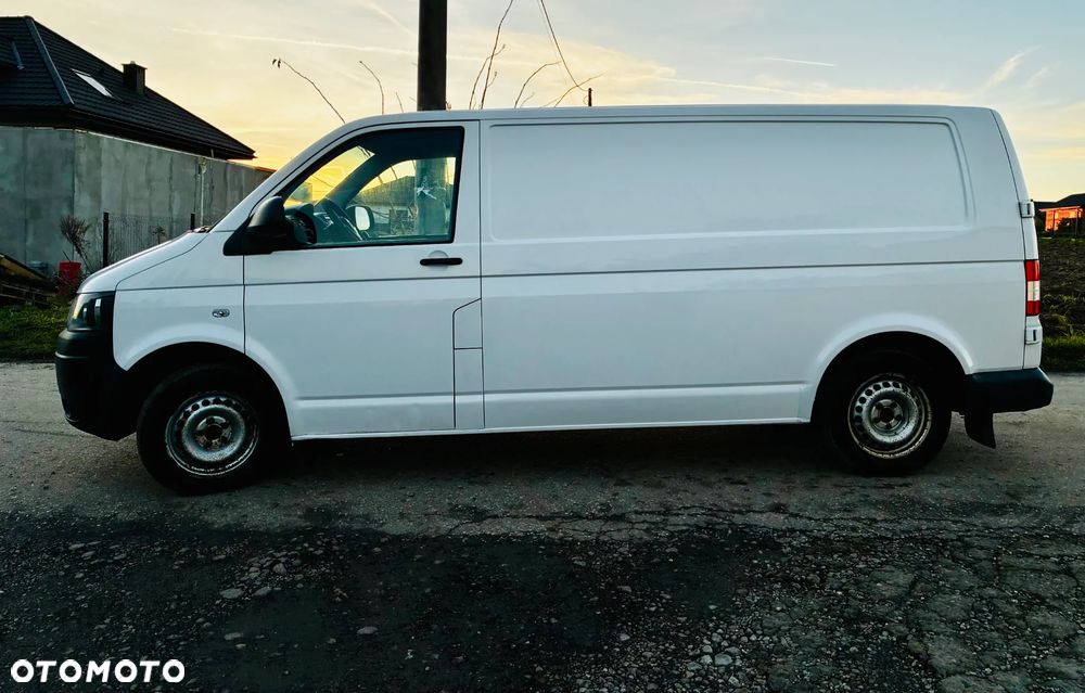 Volkswagen Transporter - 5