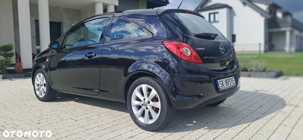 Opel Corsa 1.2 16V Easytronic Cosmo - 5
