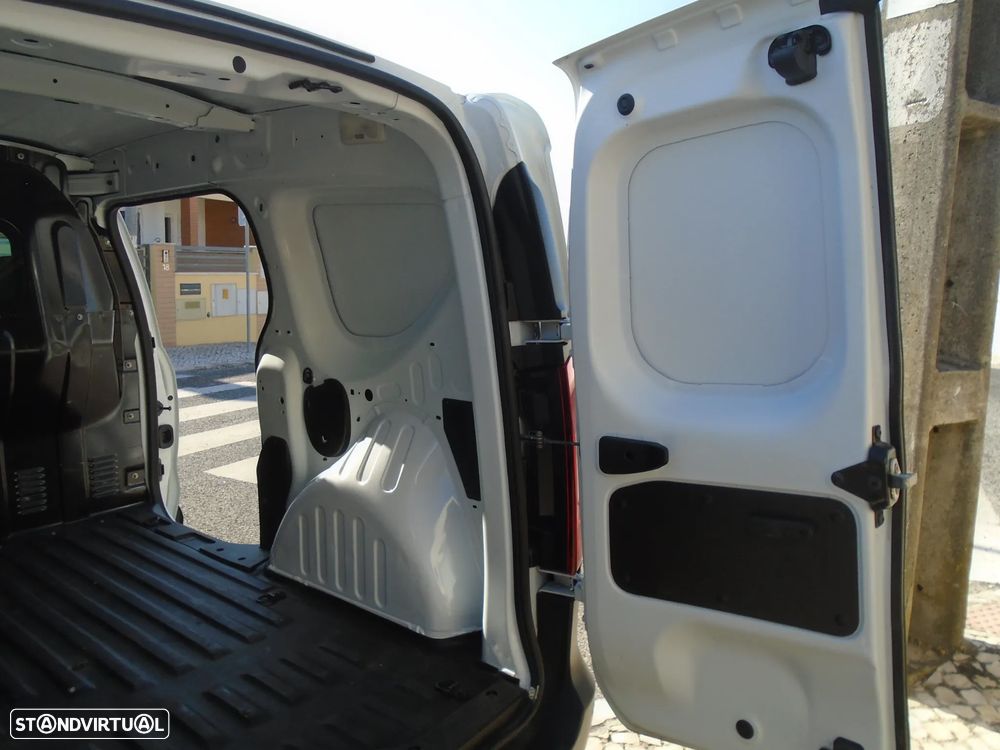 Renault KANGOO EXPRESS 1.5 BLUE DCI - NACIONAL- IVA DEDUTIVEL - 14