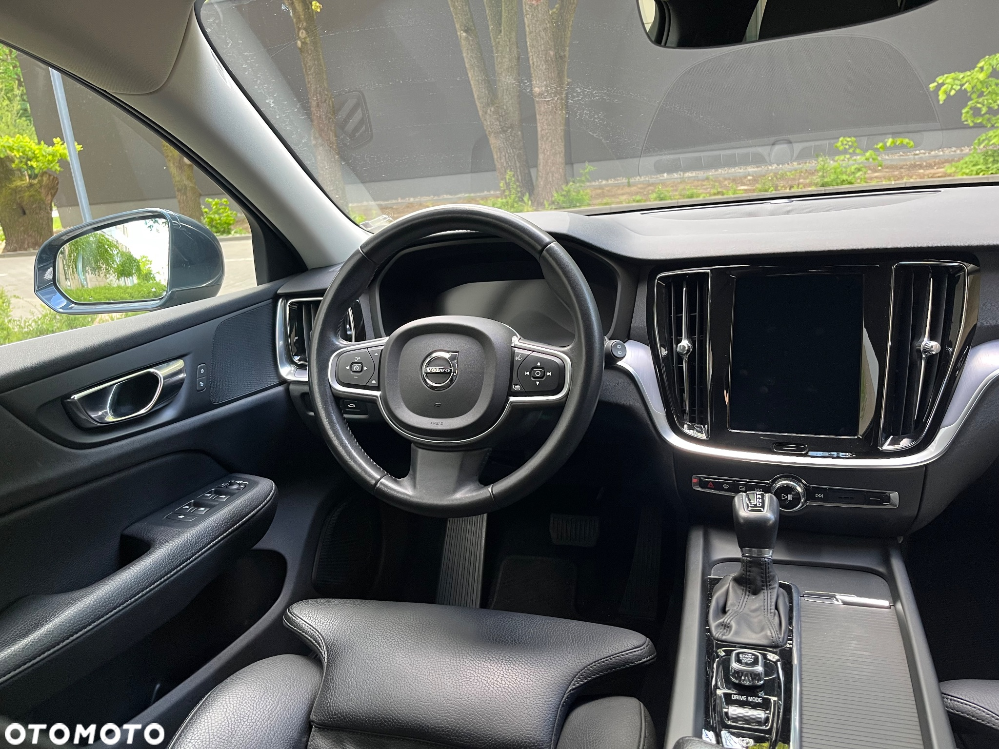 Volvo V60 D3 Momentum Pro - 10