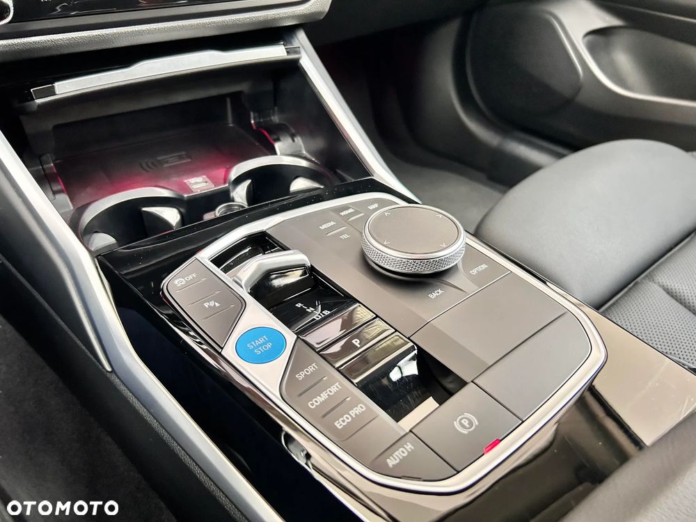 BMW i4 83.9kWh eDrive 40 - 22