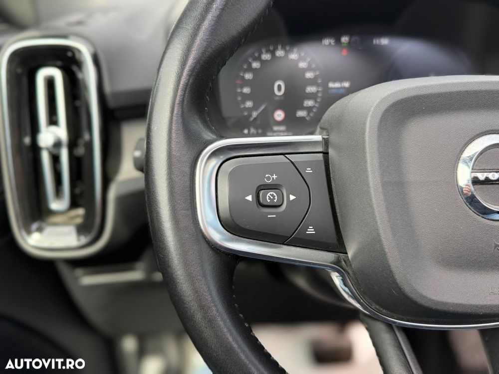 Volvo XC 40 Recharge T5 Twin Engine AT7 Inscription Expression - 24