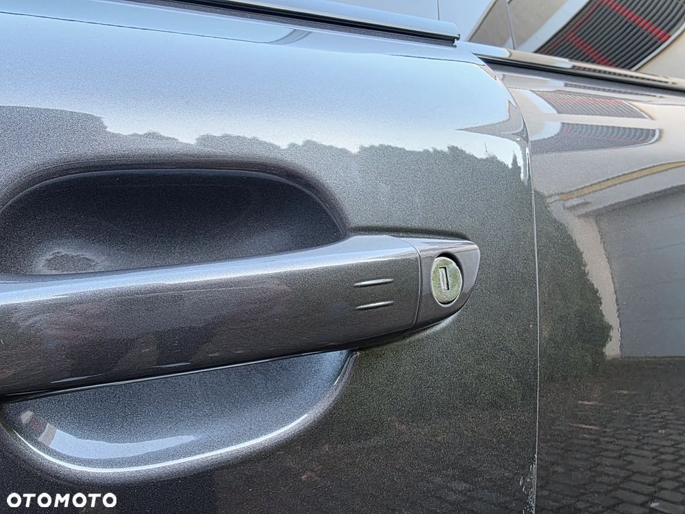 Peugeot 2008 PureTech 130 EAT8 GT - 35