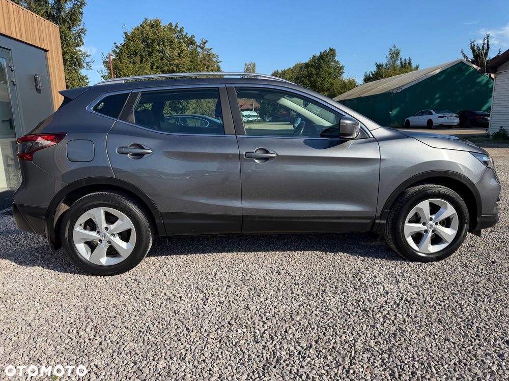 Nissan Qashqai 1.3 DIG-T N-Connecta EU6d - 15