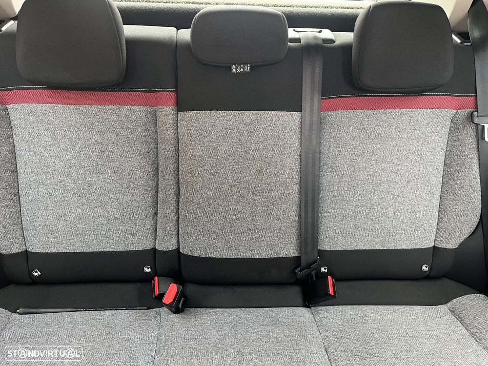 Citroën C3 1.2 PureTech C-Series - 19