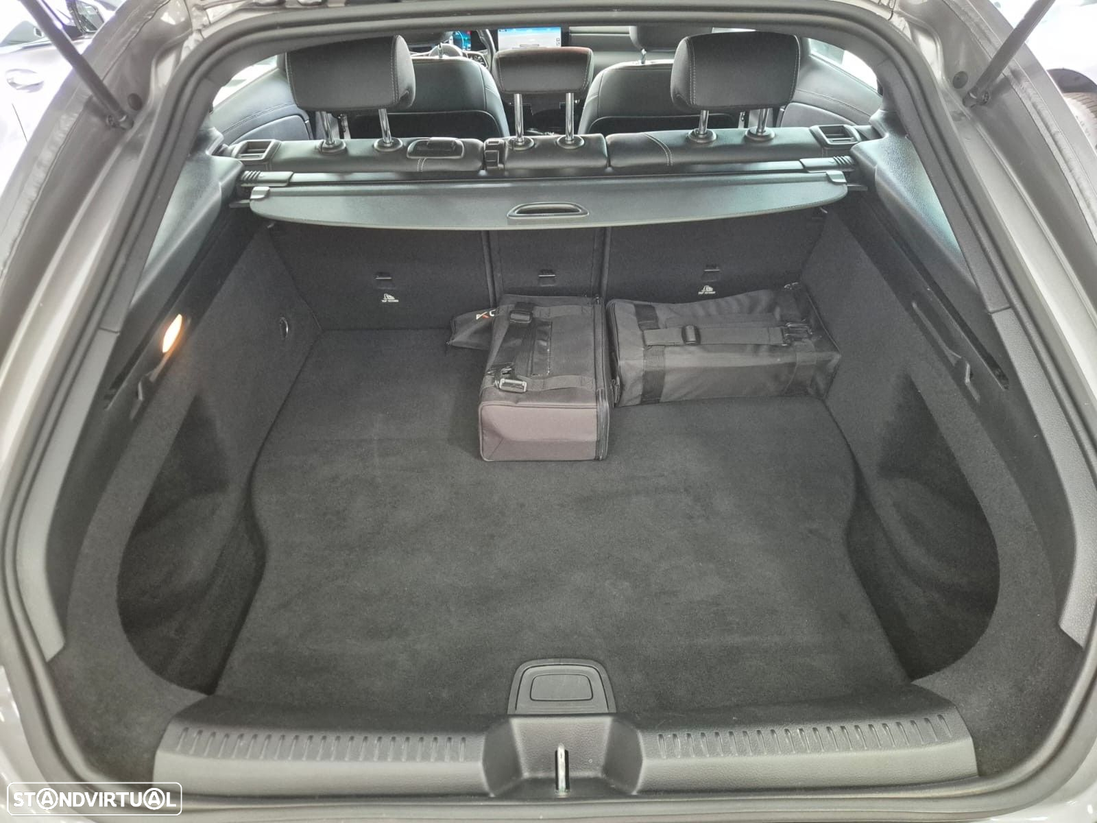 Mercedes-Benz CLA 250 e Shooting Brake Progressive - 19
