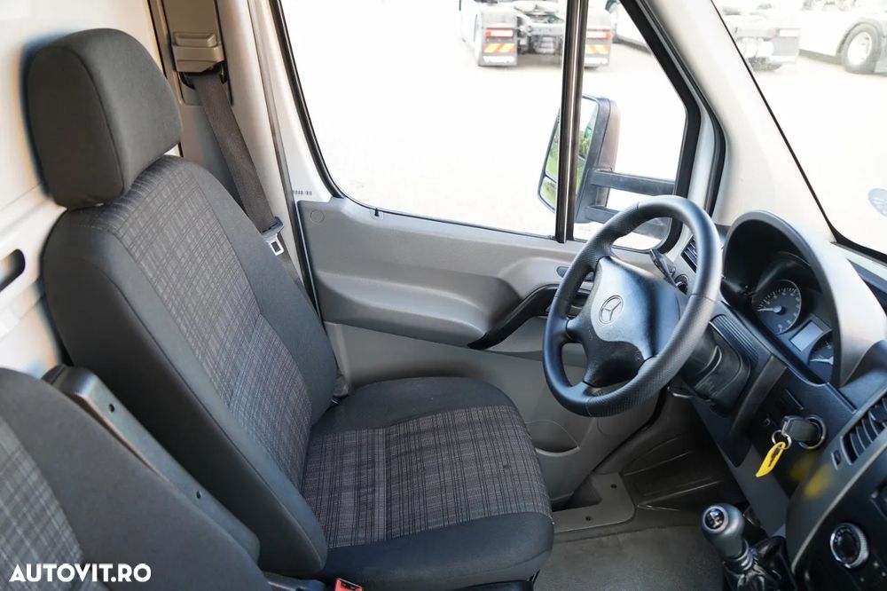 Mercedes-Benz SPRINTER 313 CDI / CONTAINER / 750 AXLE / TWIN / IMPORTAT - 31
