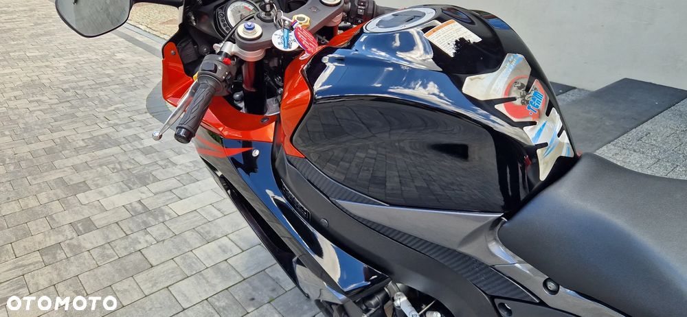 Suzuki GSX-R - 8