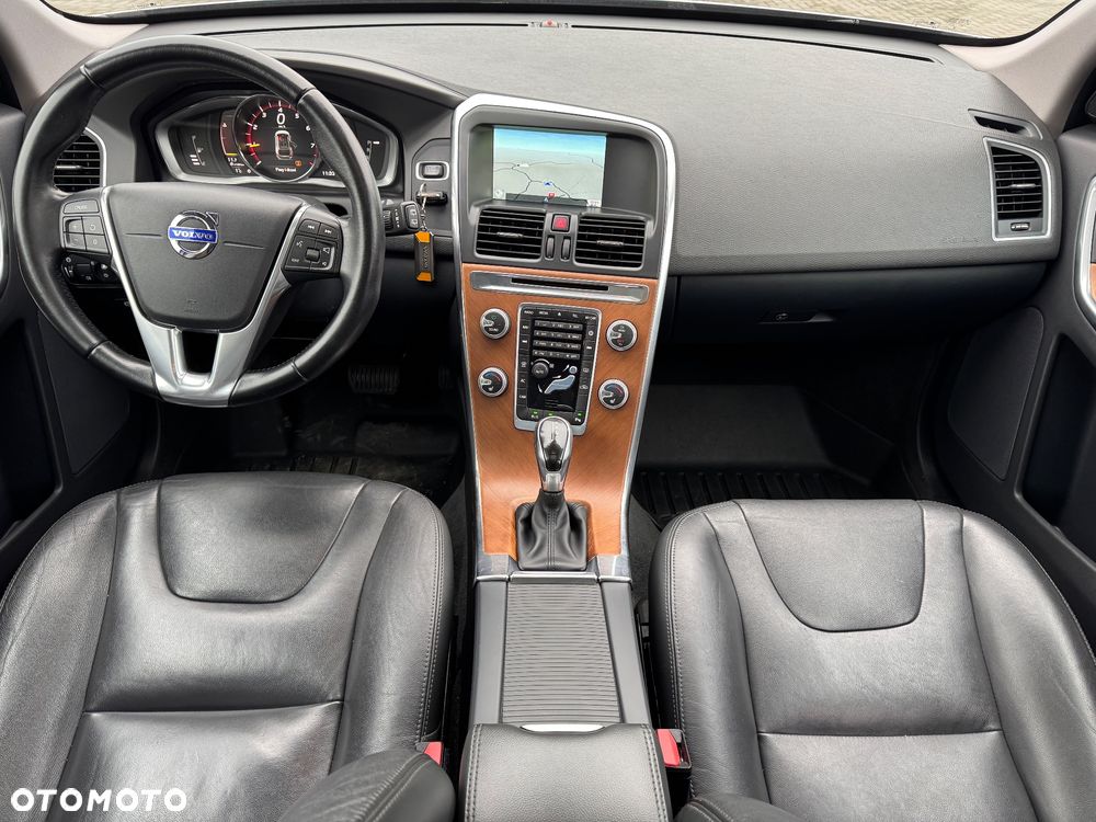 Volvo XC 60 T5 AWD Geartronic Summum - 14