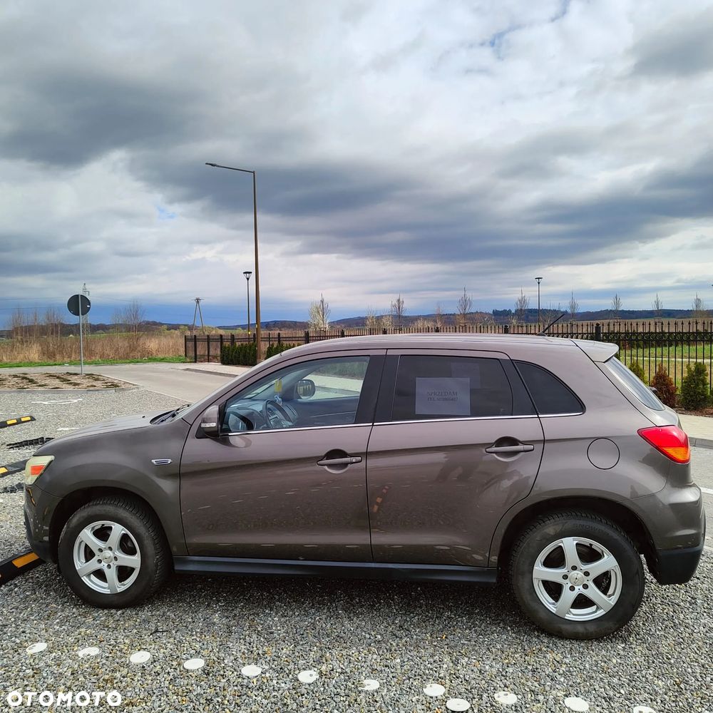 Mitsubishi ASX 1.8 DID Inform - 1
