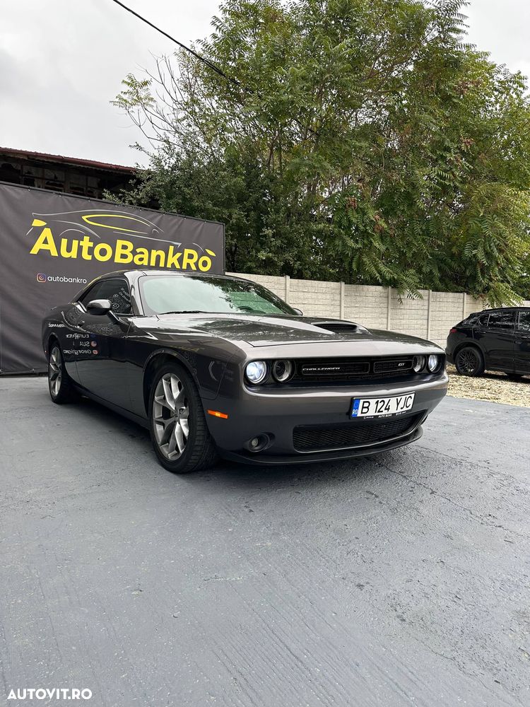 Dodge Challenger - 3