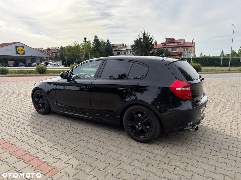 BMW Seria 1 116i - 5