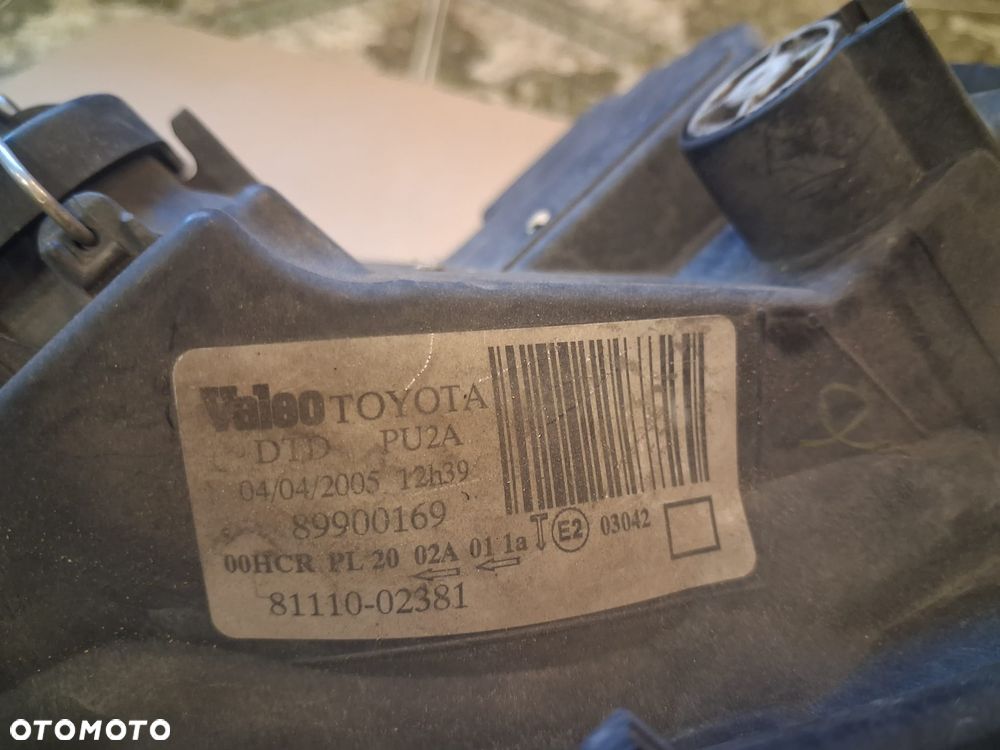 Lampa TOYOTA COROLLA E12 prawa  81110-02381 - 4