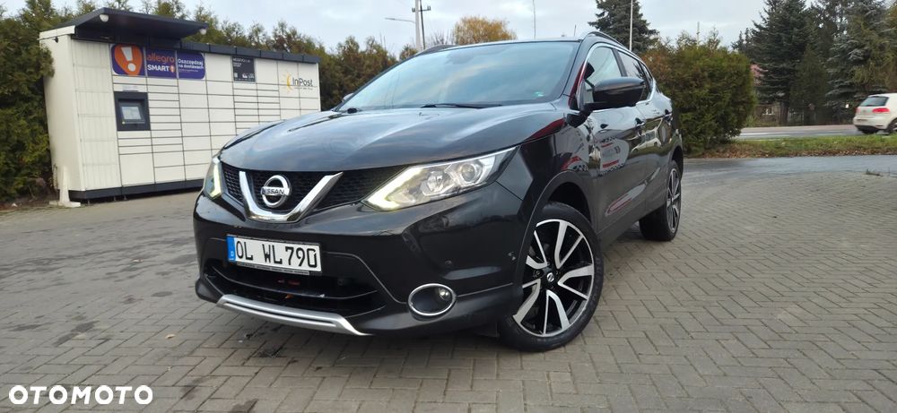 Nissan Qashqai 1.6 dCi 4 x 4 DPF Start/Stop tekna - 1