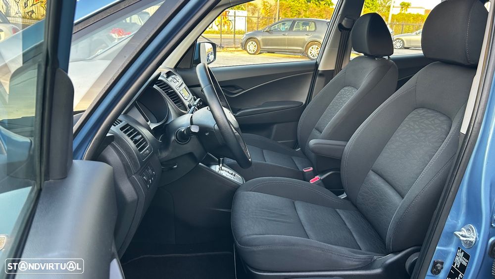 Hyundai ix20 1.6 CVVT Comfort AT - 11