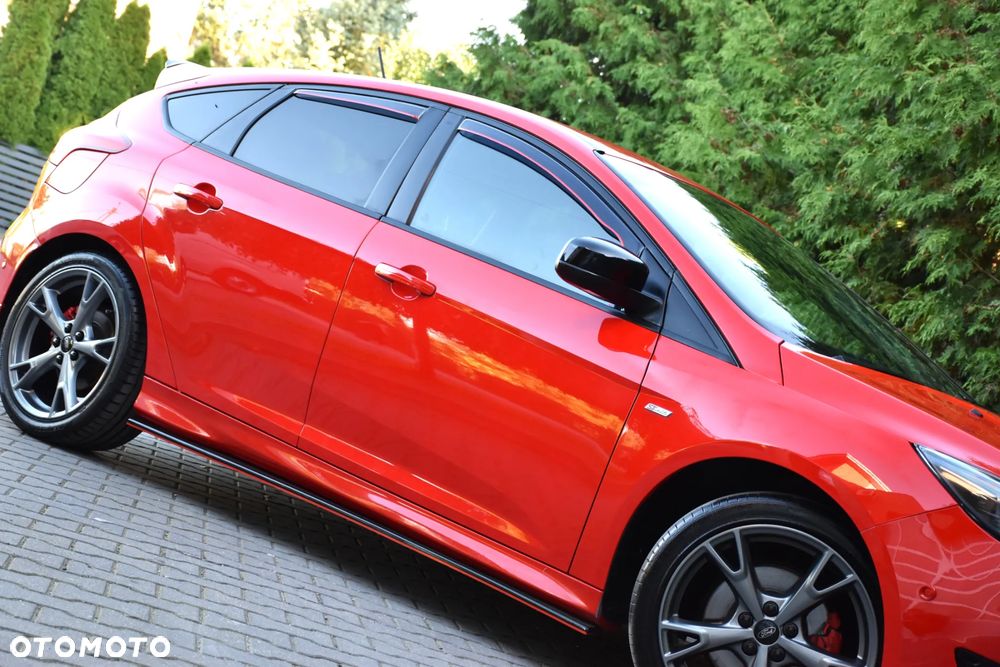 Ford Focus 1.5 EcoBoost STart-Stopp-System ST-LINE - 39