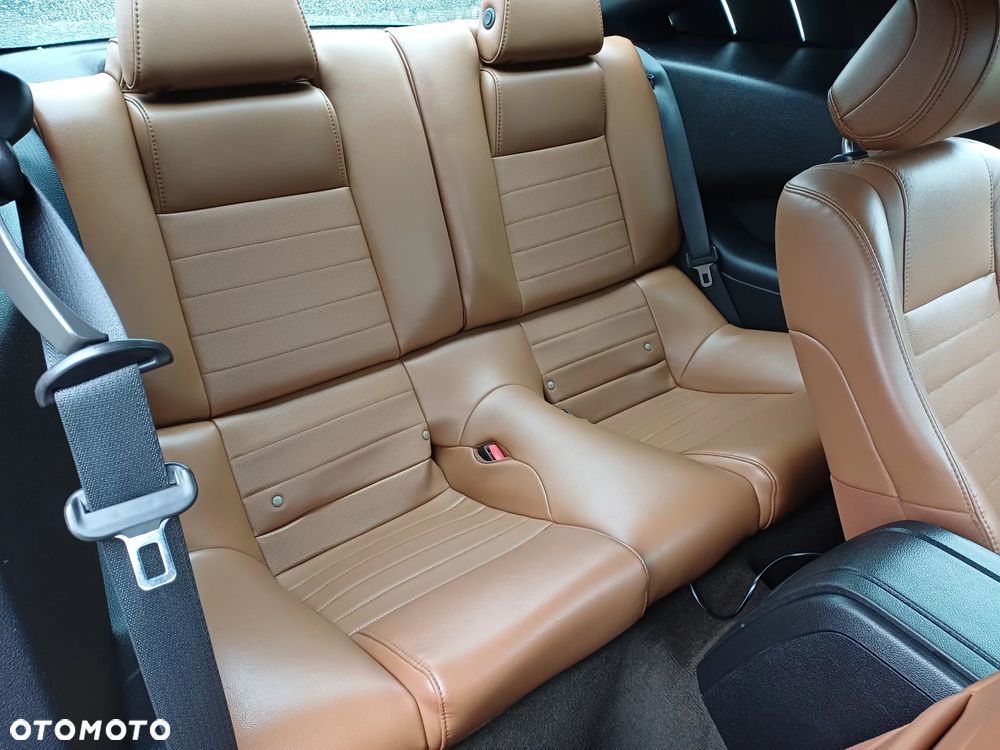 Ford Mustang 3.7 V6 - 25