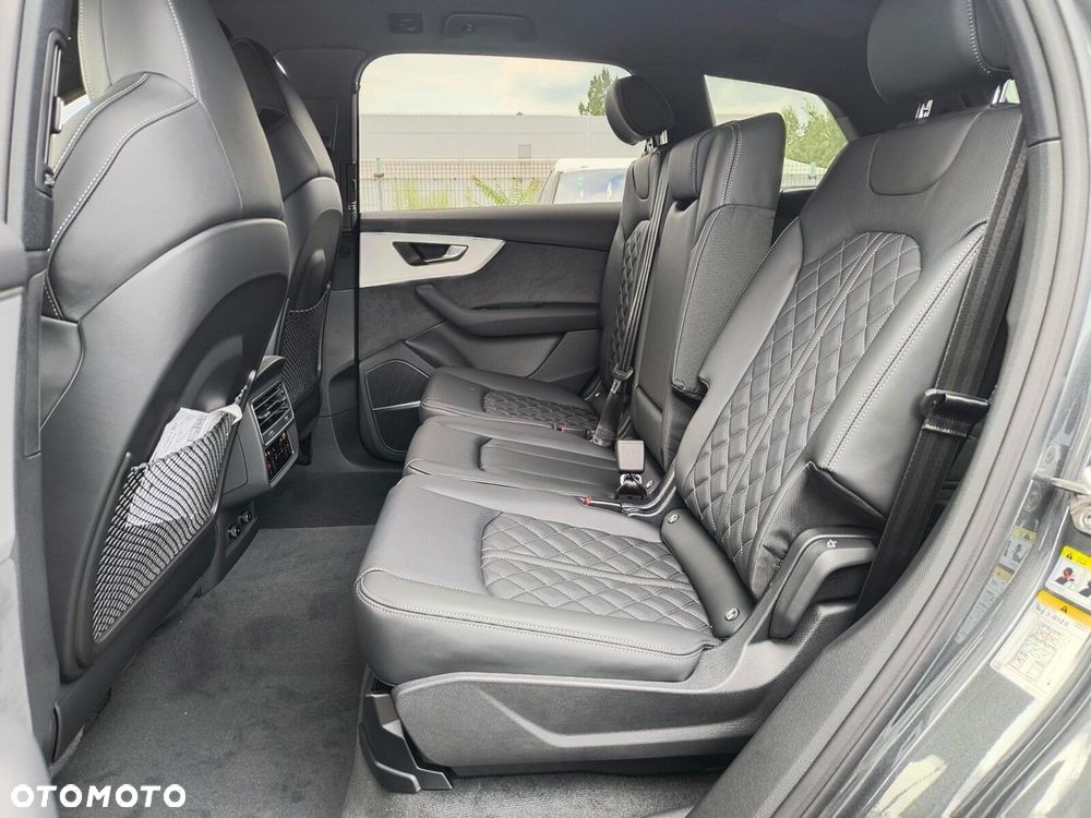 Audi Q7 - 9