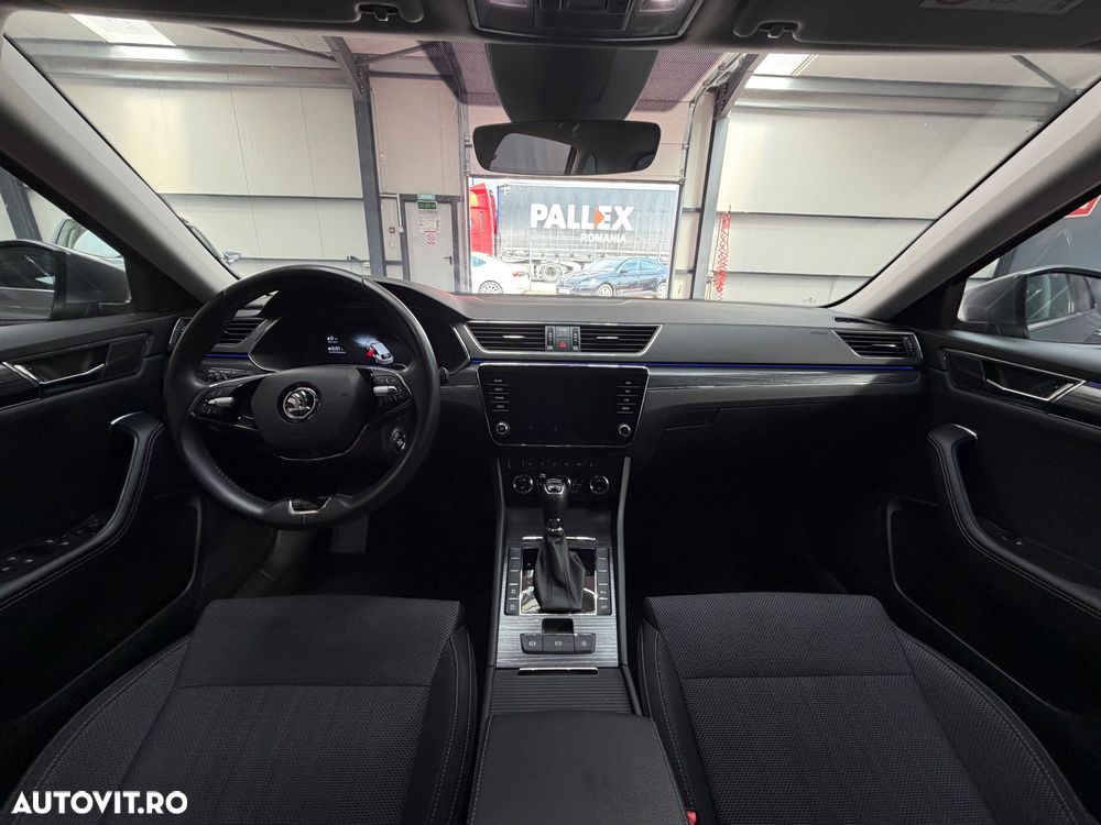 Skoda Superb 2.0 TDI 150 CP DSG Essence - 16
