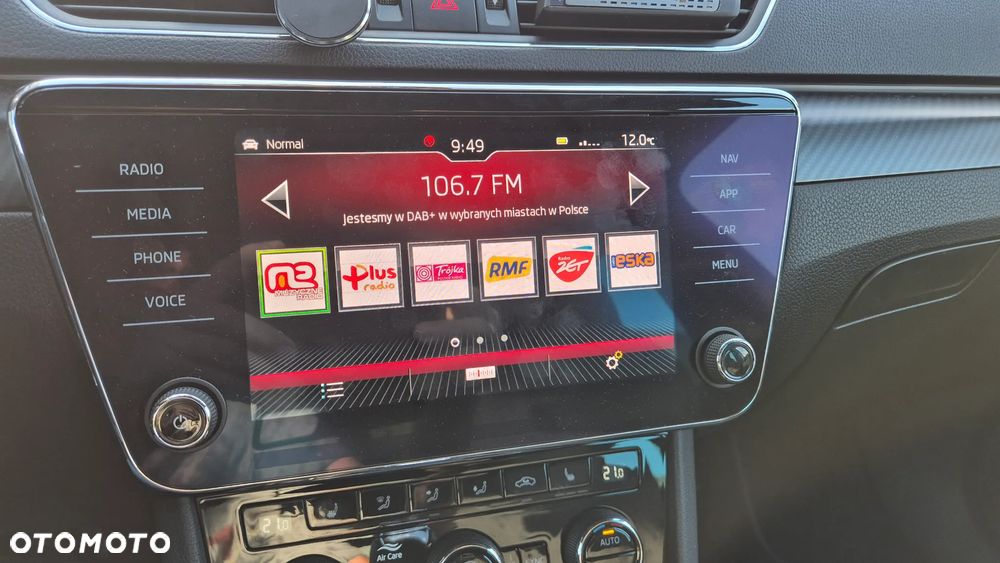 Skoda Superb 2.0 TDI Sportline DSG - 14