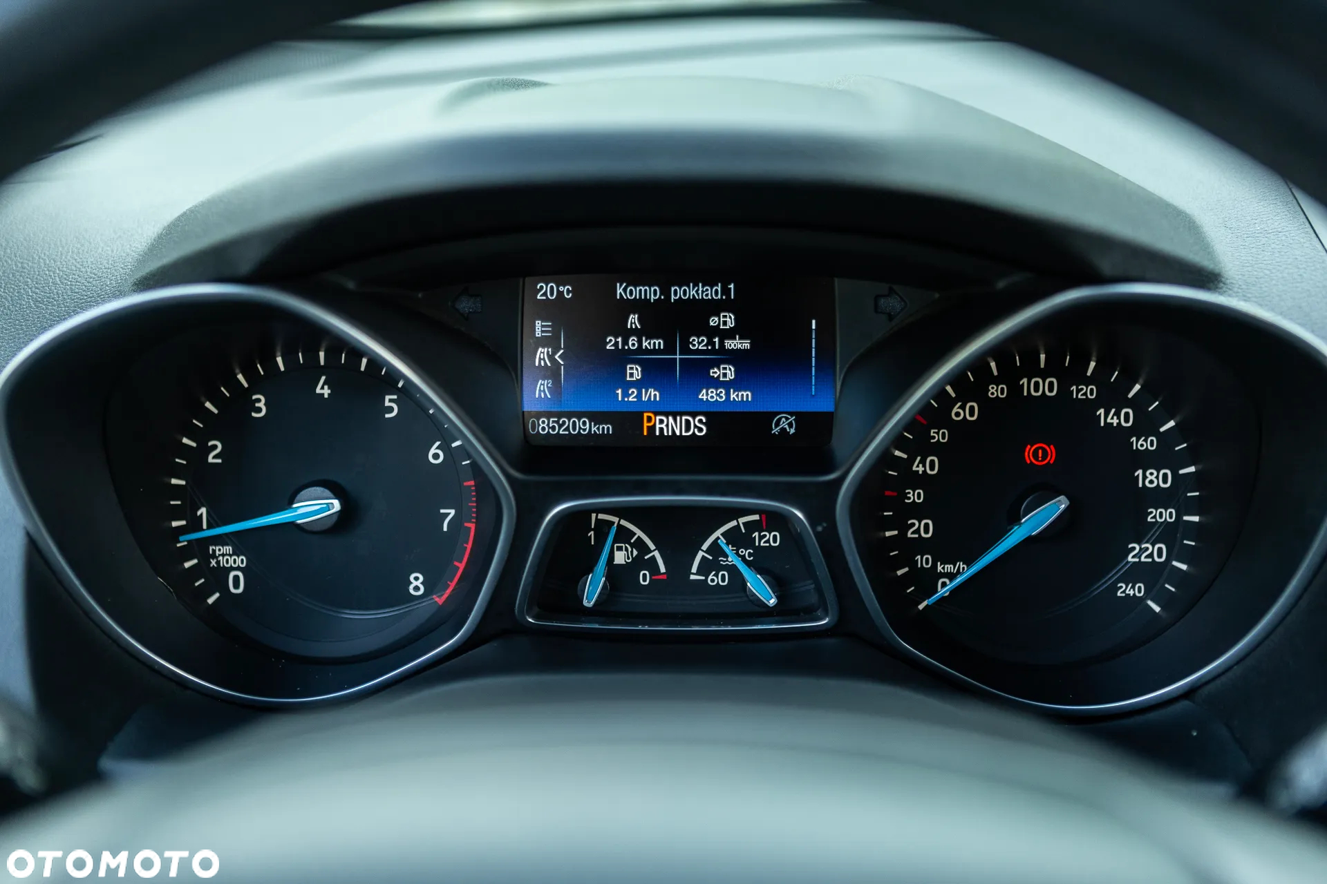 Ford Grand C-MAX - 27