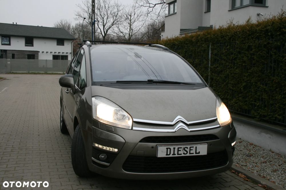 Citroën C4 Grand Picasso 2.0 HDi FAP EGS6 (7-Sitzer) Exclusive - 32